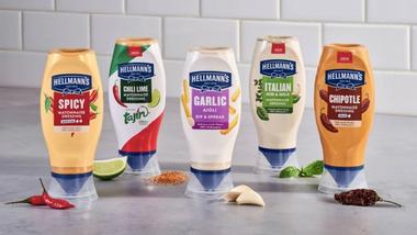 ผลิตภัณฑ์มายองเนสปรุงรสของ Hellmann’s จากกลุ่มผลิตภัณฑ์อาหารของยูนิลีเวอร์